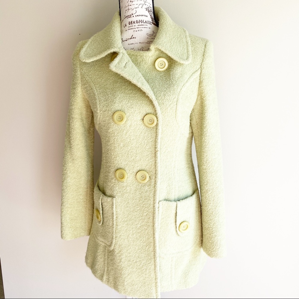 Boucle spring jacket